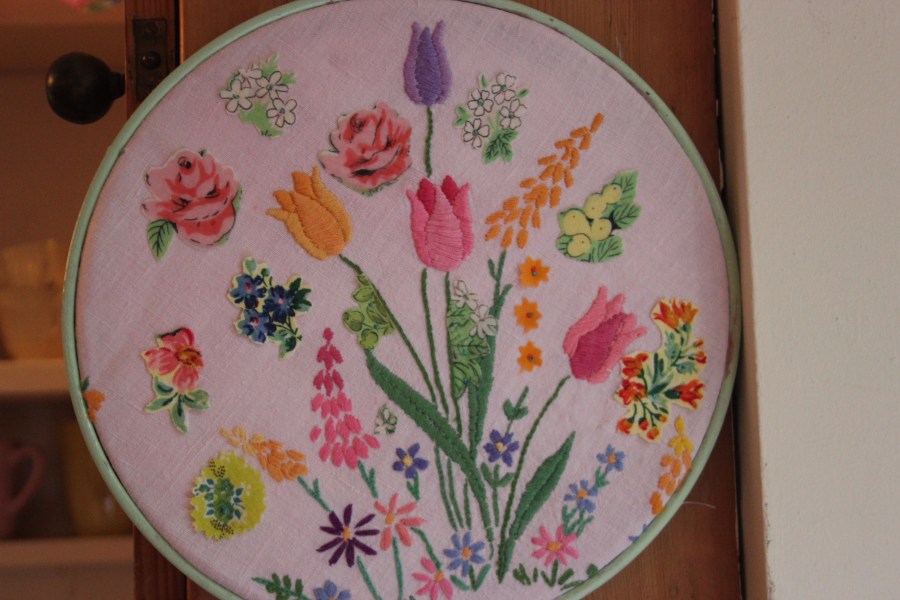 Floral hoop
