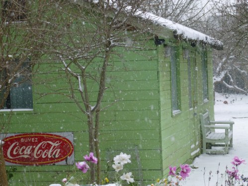 snowy shed 003